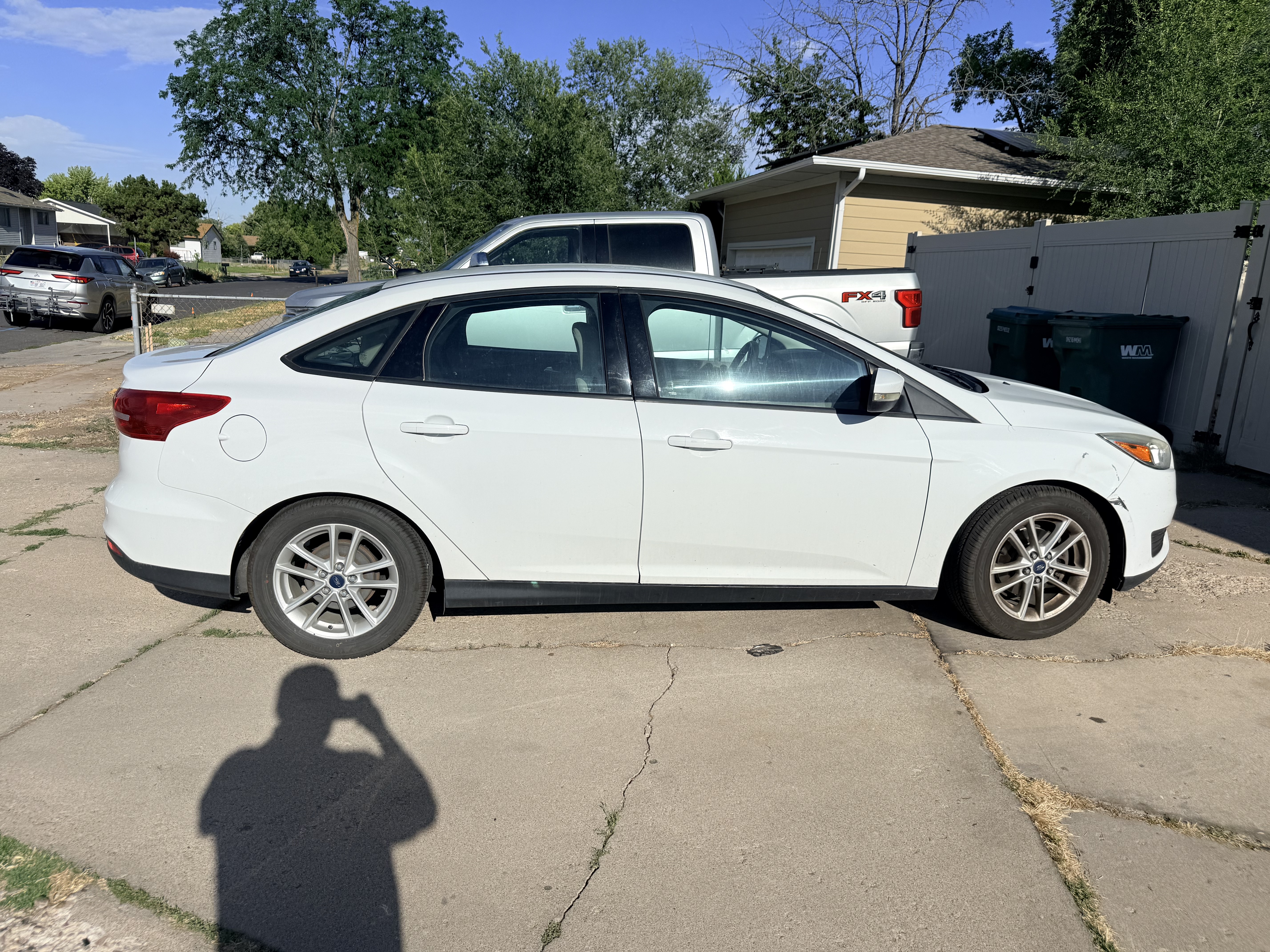 Ford Focus before decontamination wash - detail