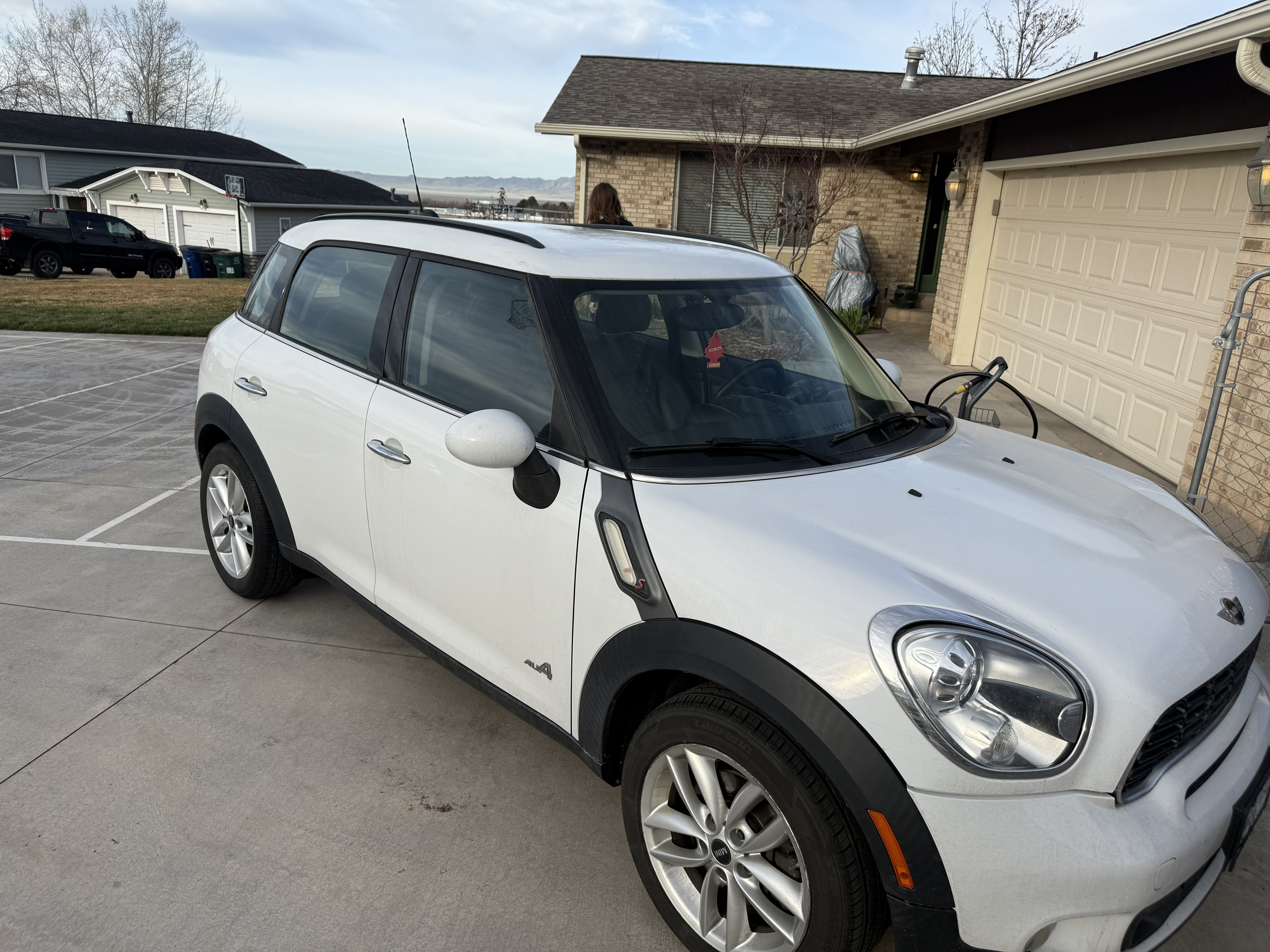 Mini Cooper Countryman before ceramic coating side view