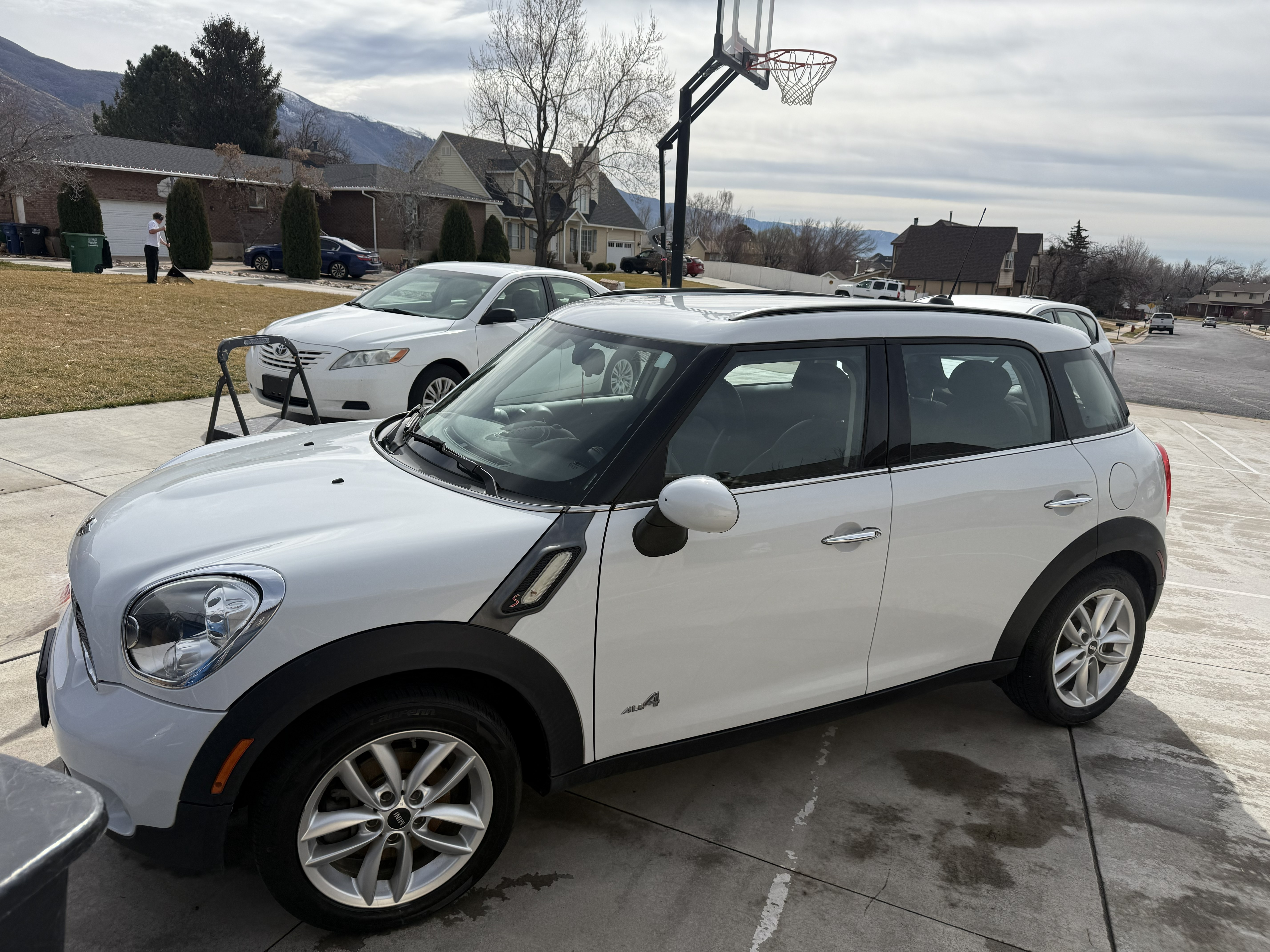 Mini Cooper Countryman after wash