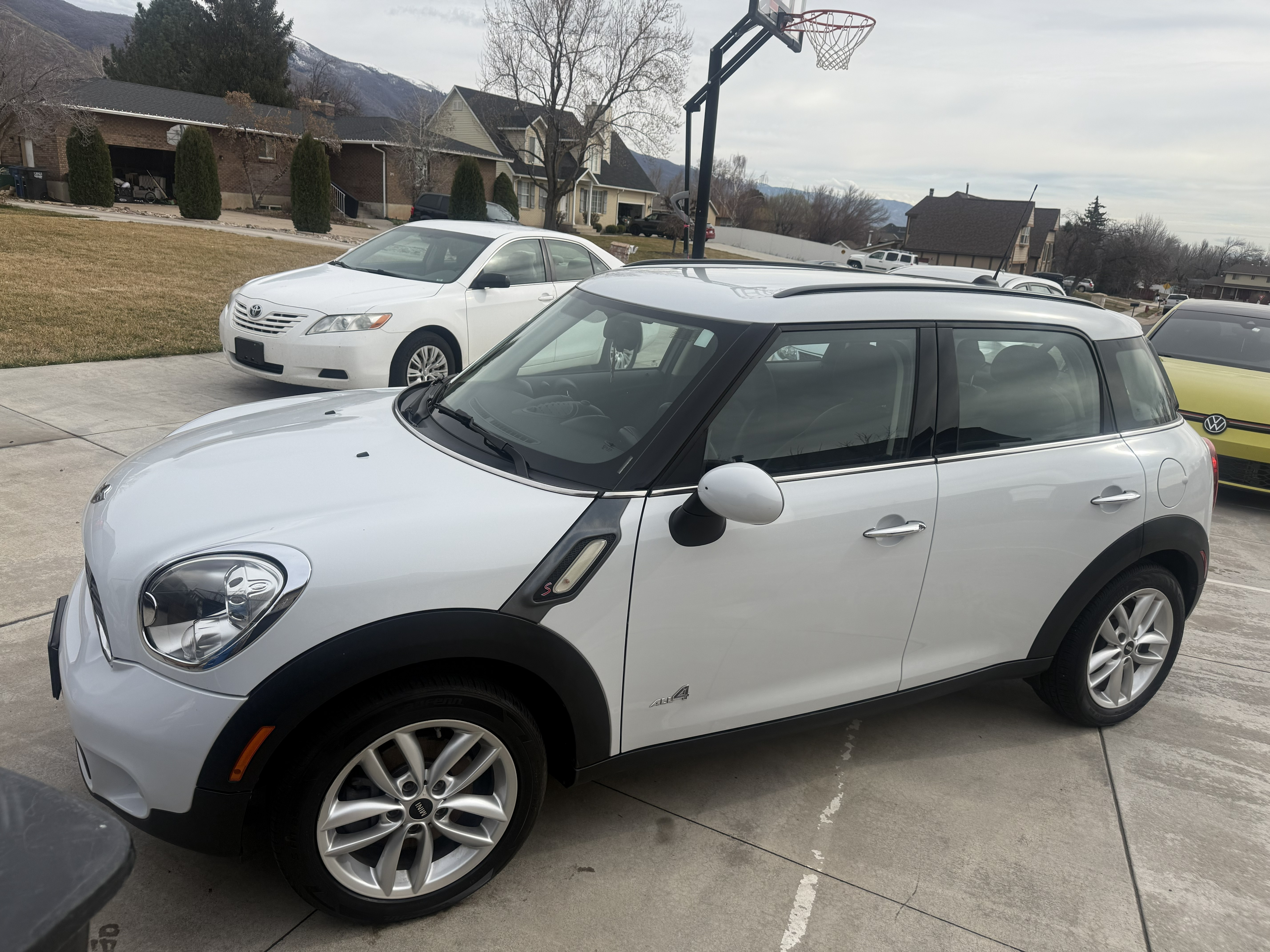 Mini Cooper Countryman after ceramic water beading